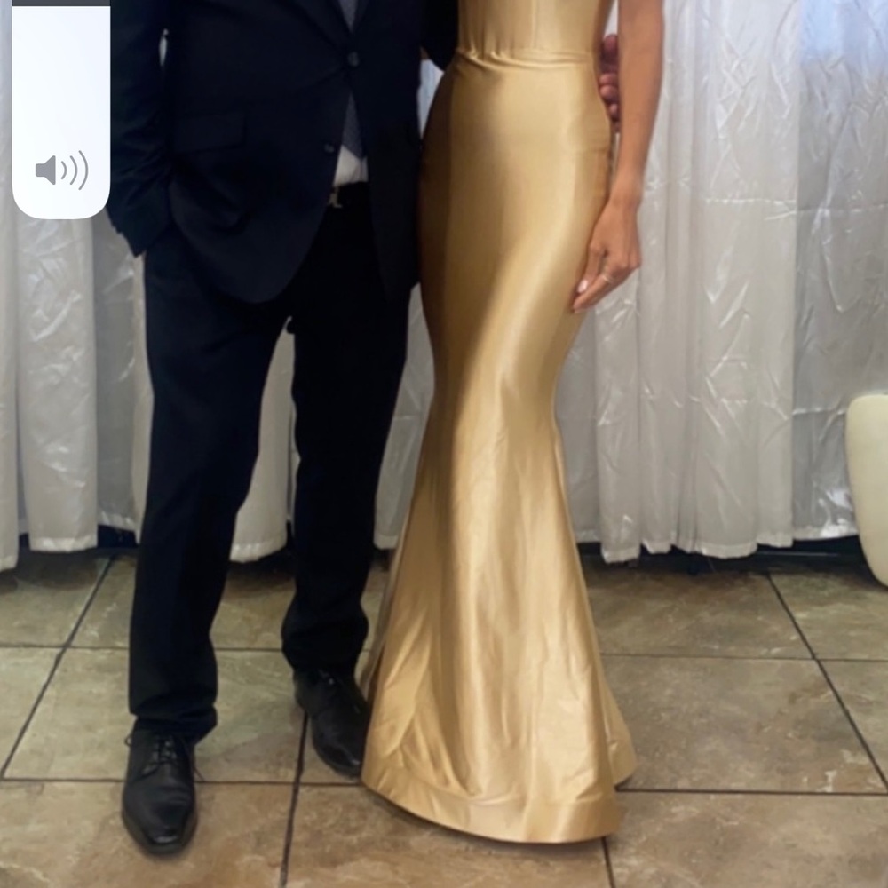 Gold Maxi Trumpet Skirt for Cocktail Events